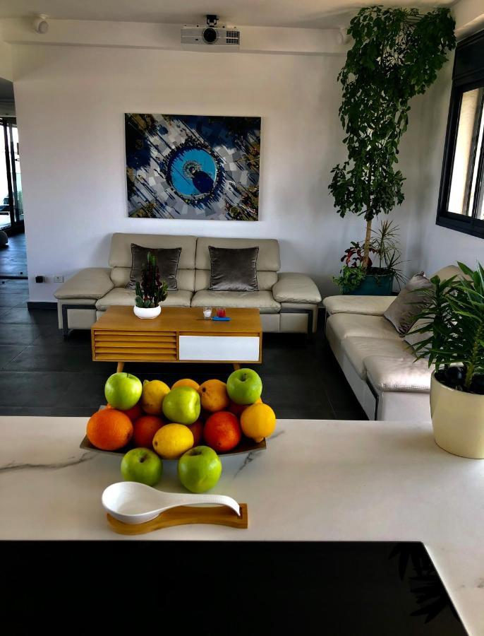 Suite And Room In A Breathtaking New Designed Penthouse In Se Tlv Tel Aviv Exterior foto