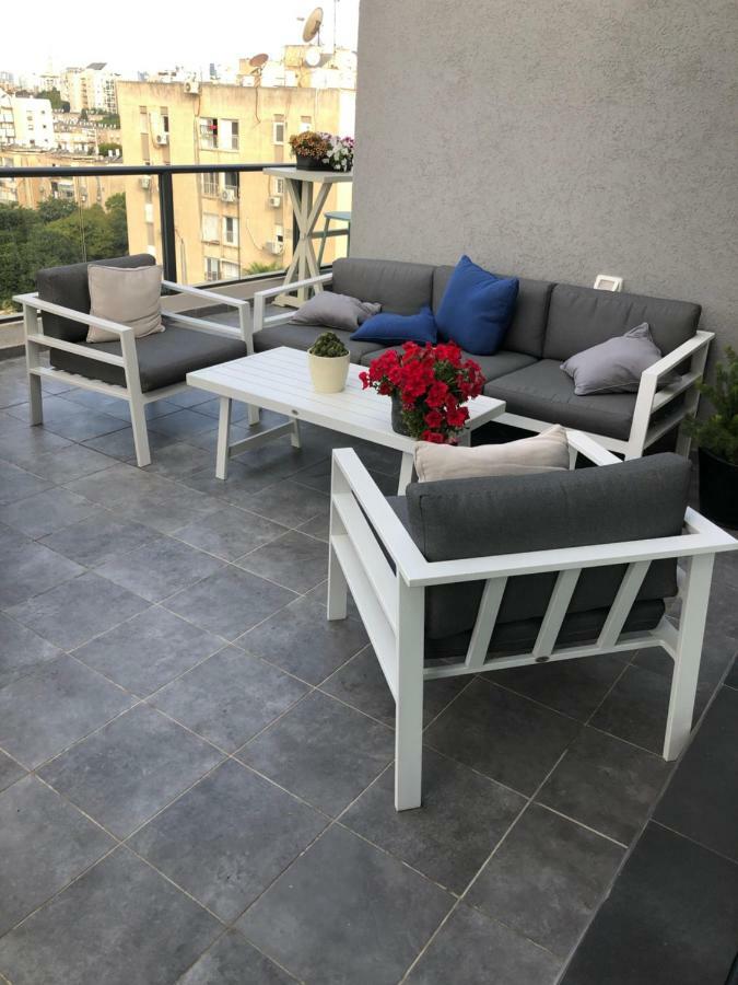 Suite And Room In A Breathtaking New Designed Penthouse In Se Tlv Tel Aviv Exterior foto